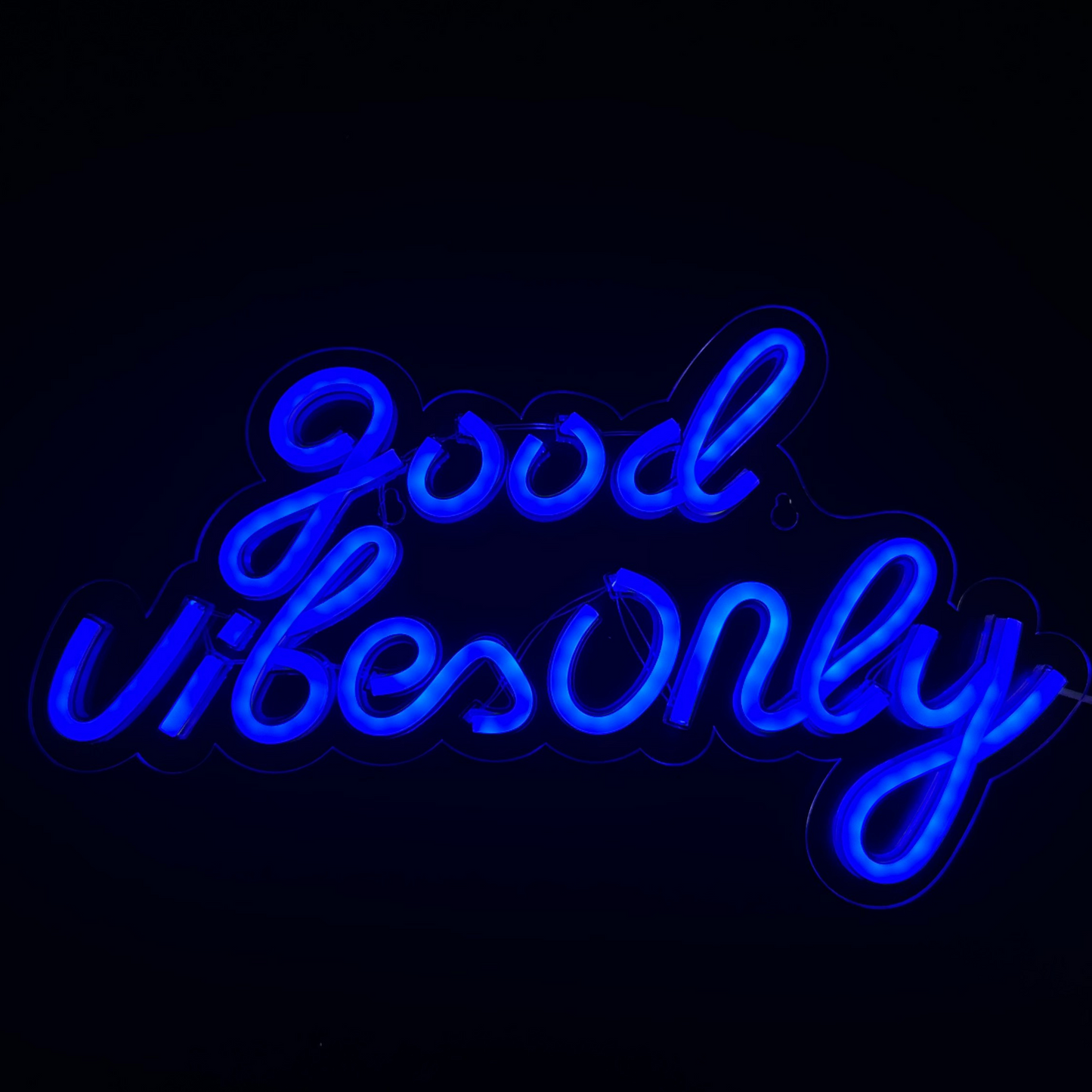 Neon Lamp - Good Vibes Only Blauw - Incl. Ophanghaakjes - Neon Sign - Neon Verlichting - 25 x 40 cm