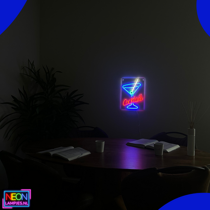 Neon Lamp - Cocktails - Incl. Ophanghaakjes - Neon Sign - Neon Verlichting - 42 x 30 cm