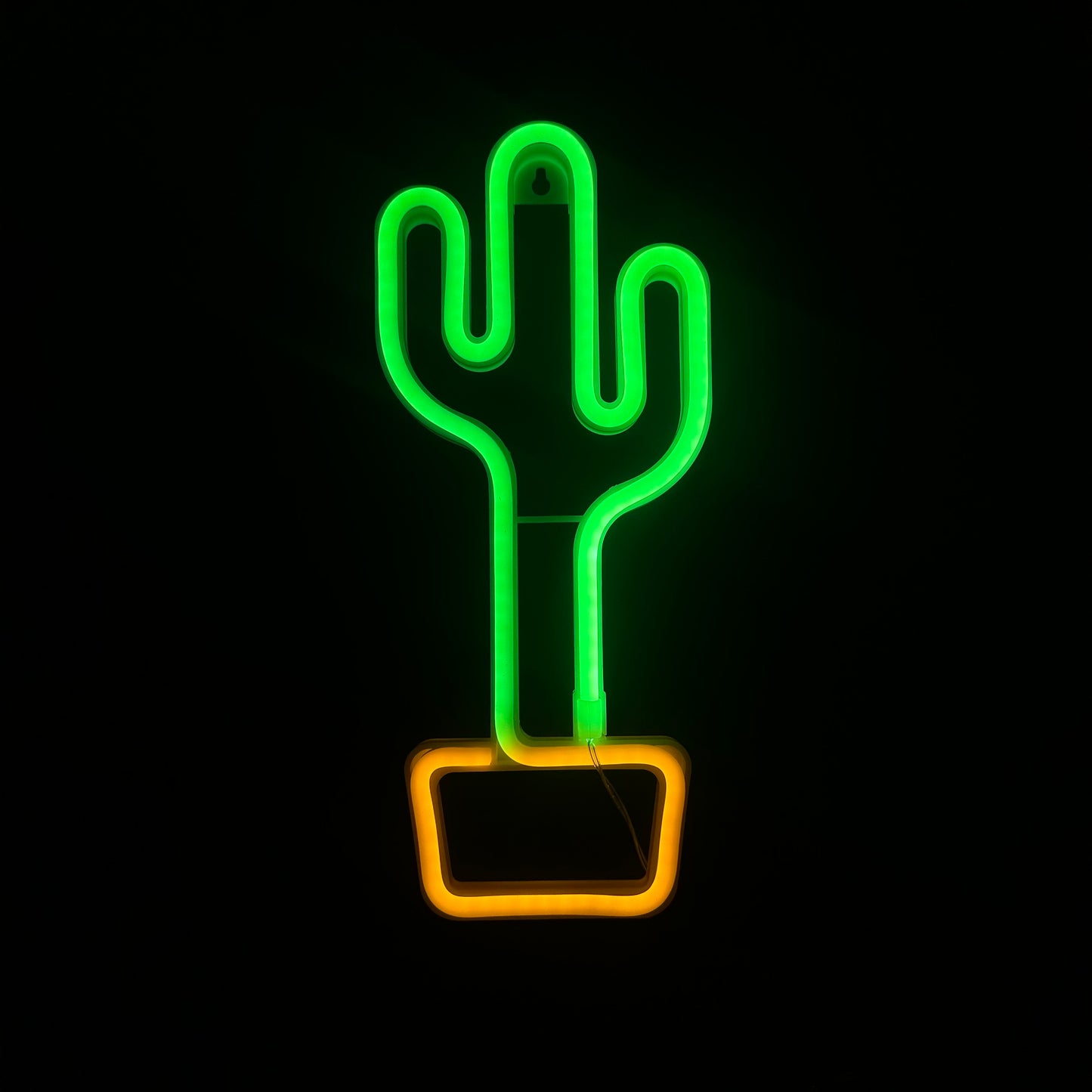 Neon Lamp - Cactus - Incl. 3 Batterijen - 33 x 14 cm